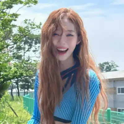 靳高妍
